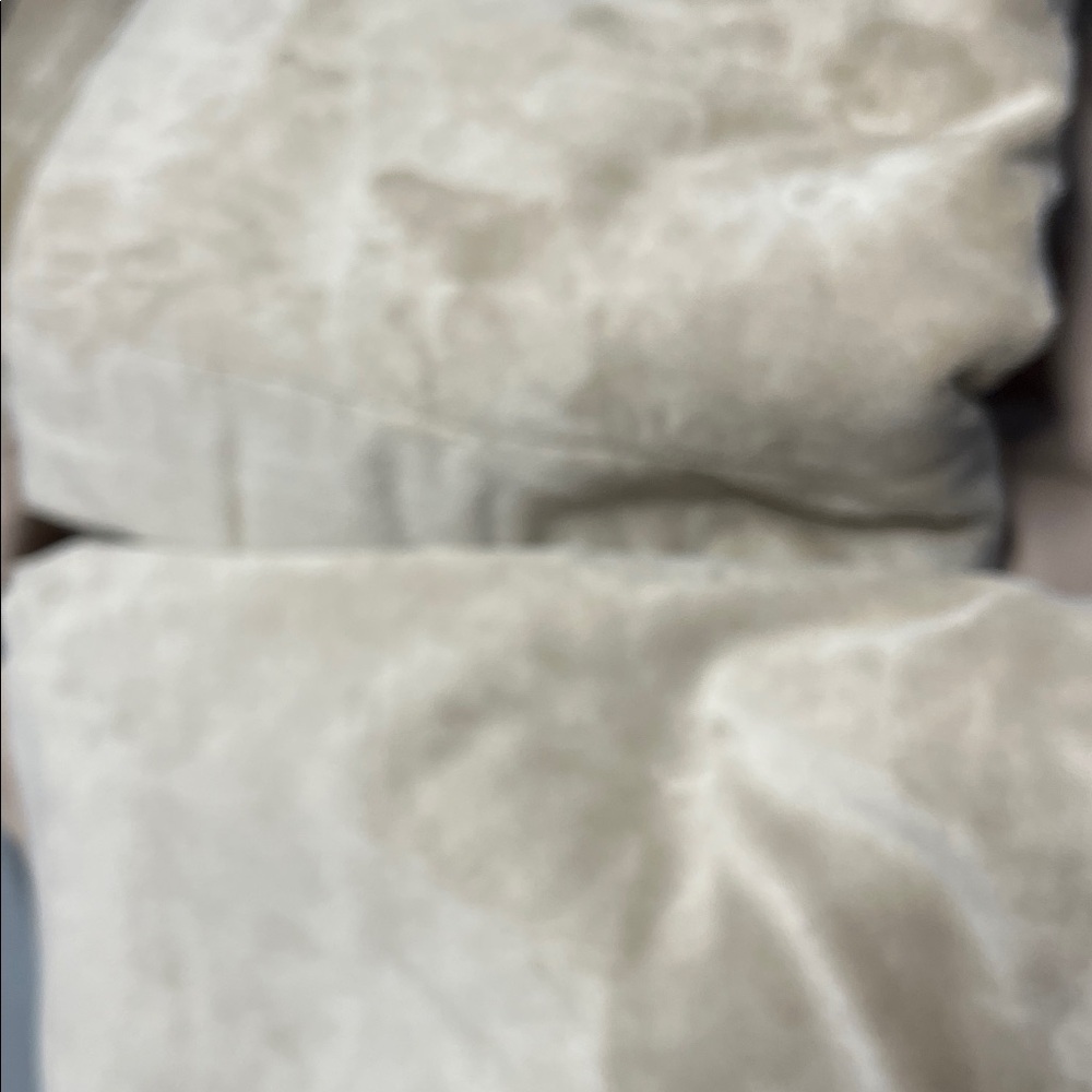 Berkshire Crushed Velvet  Duvet cover & Pillow shames